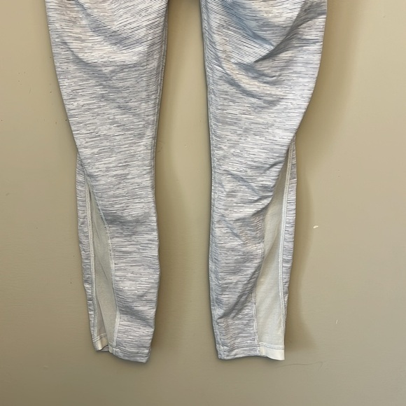 Lululemon Train Times 7/8 Pant in Wee Are From Space Nimbus Battleship / Nimbus - Picture 5 of 8